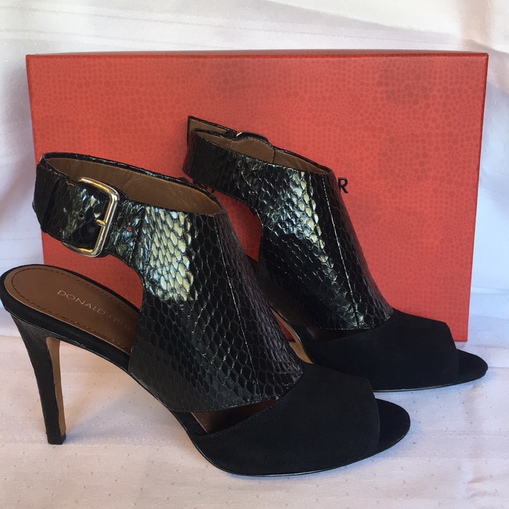 NEW Donald Pliner Alix in black